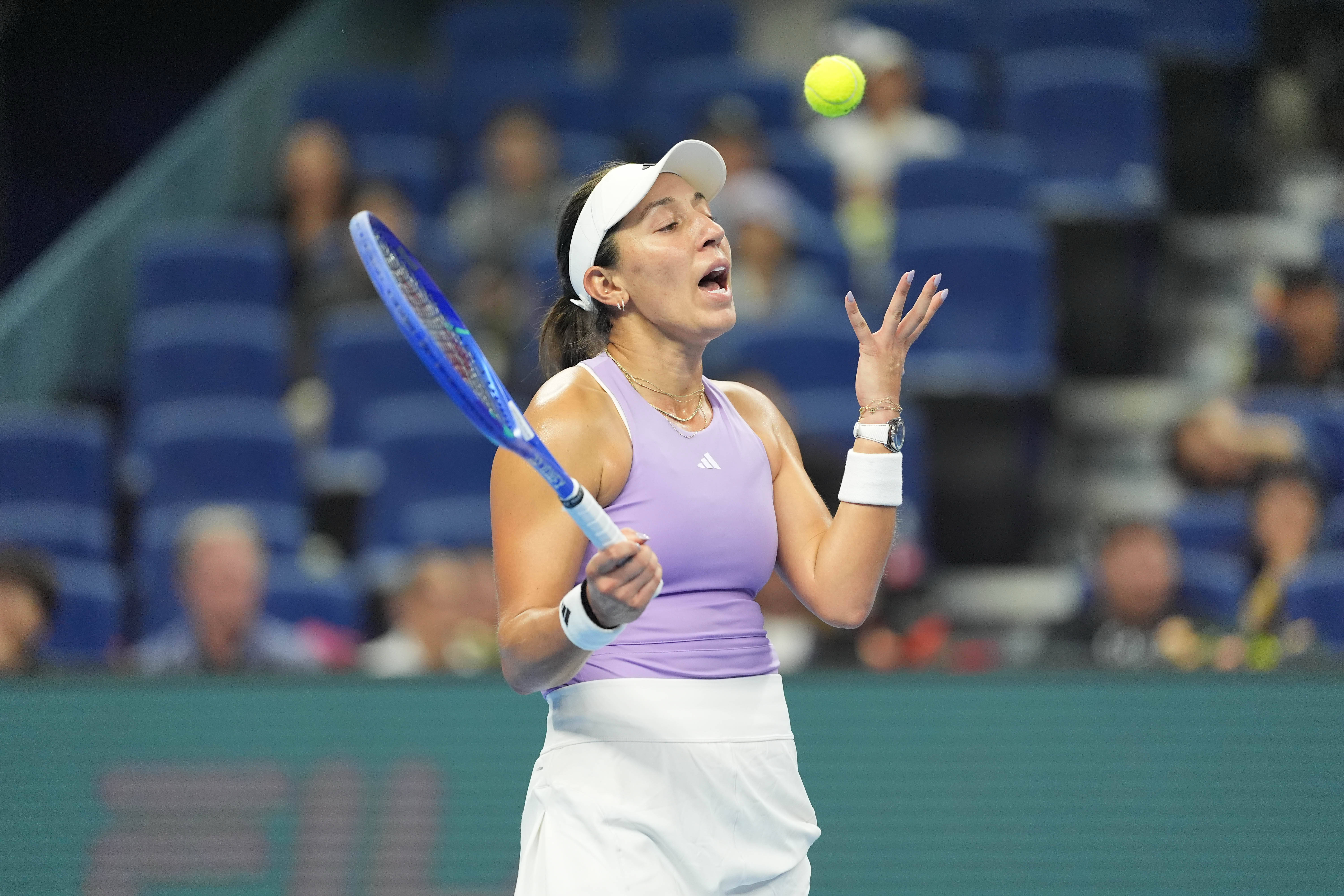 （体育）网球——中网：诺斯科娃晋级女单决赛