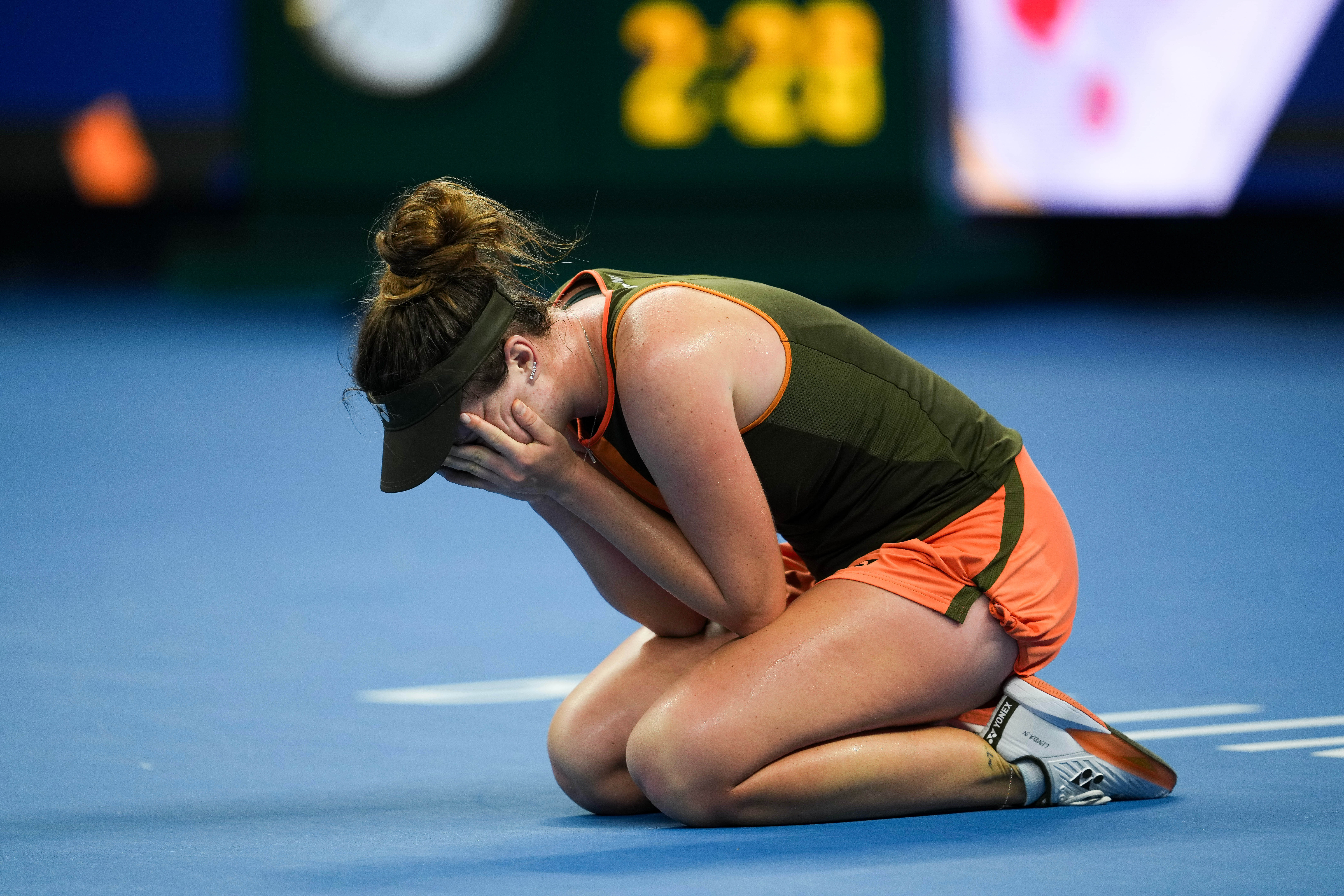 （体育）网球——中网：诺斯科娃晋级女单决赛