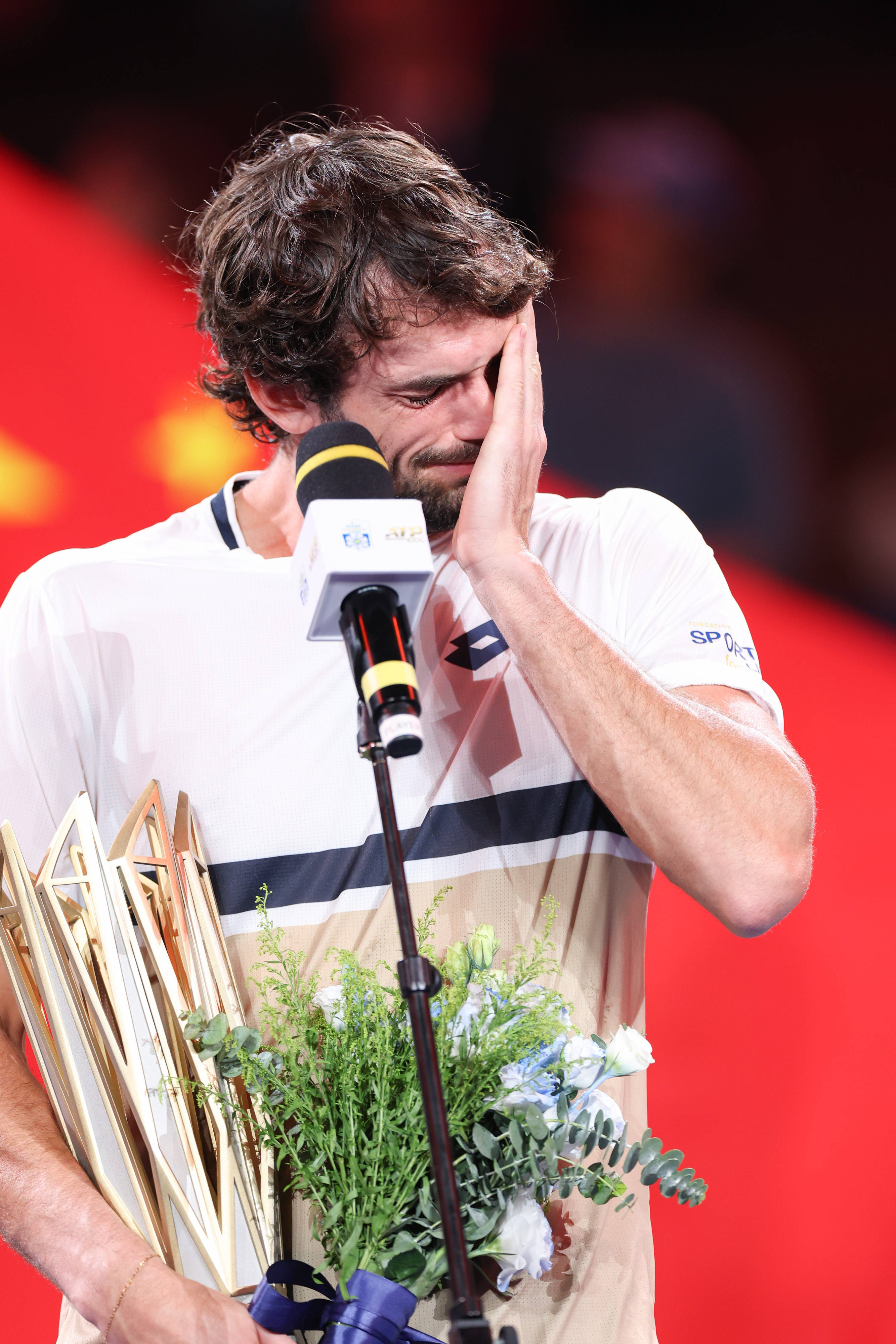 上海网球大师赛｜瓦舍罗夺冠