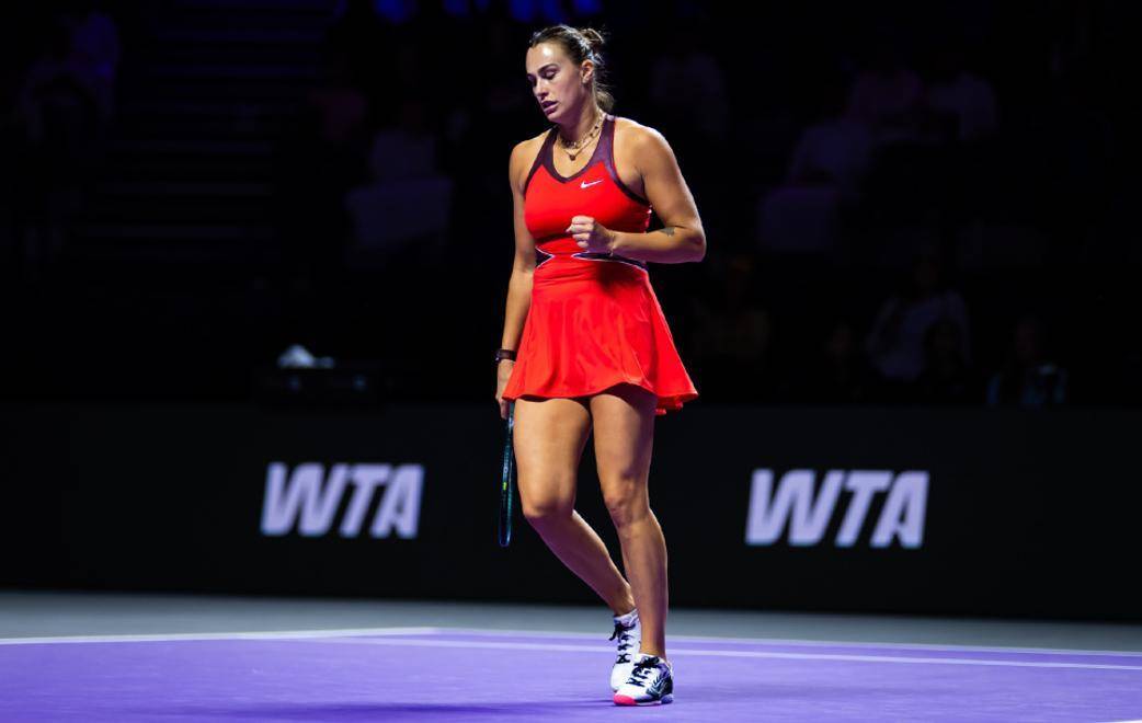 萨巴伦卡全胜晋级！高芙出局