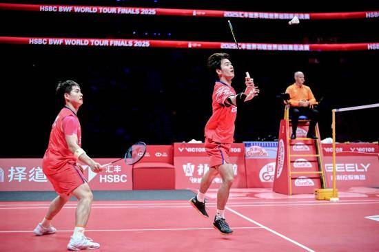 世界羽联世界巡回赛总决赛：国羽收获混双冠军