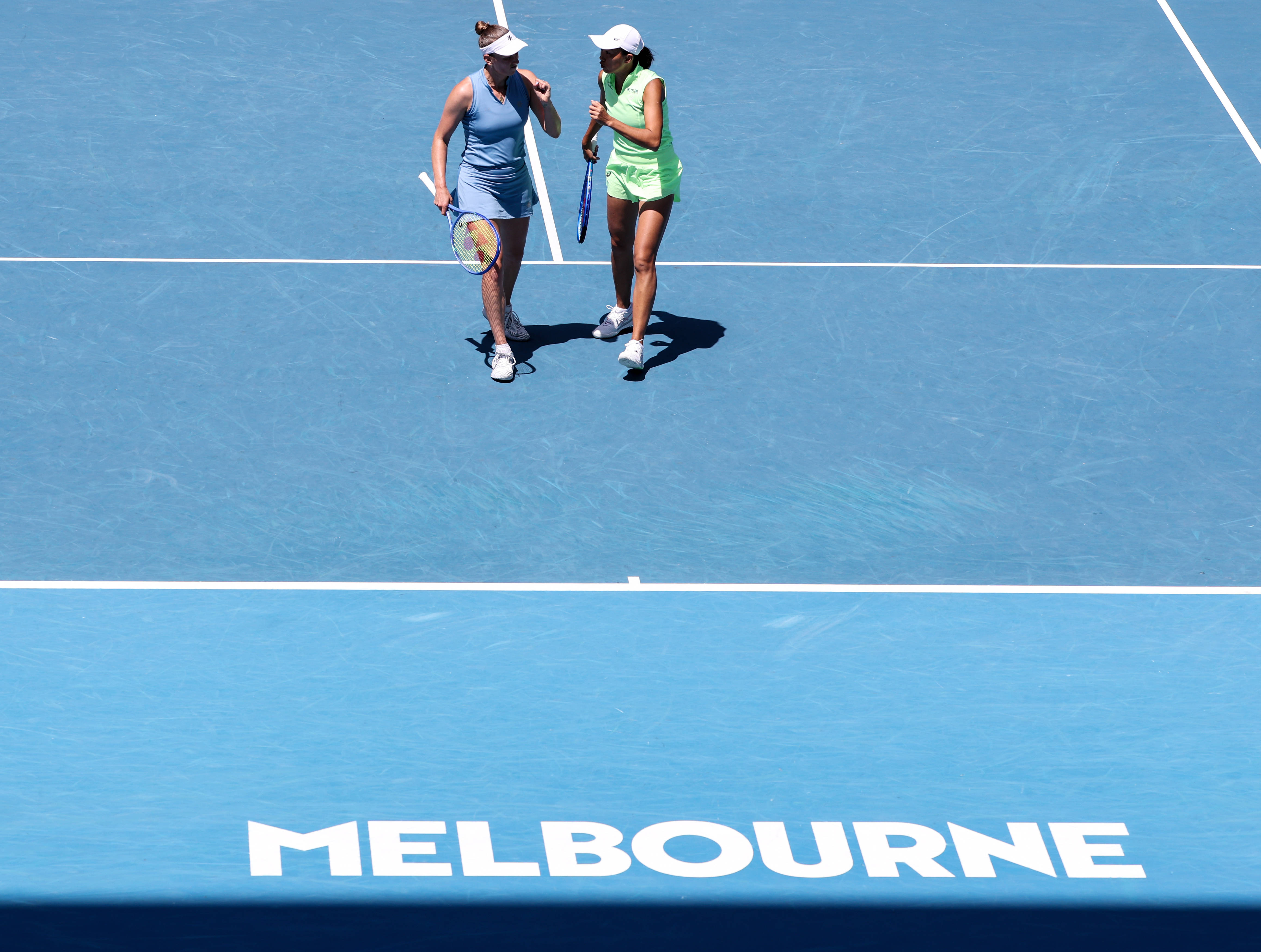 （体育）网球——澳网女双决赛：张帅/梅尔滕斯对阵达尼丽娜/克鲁尼奇